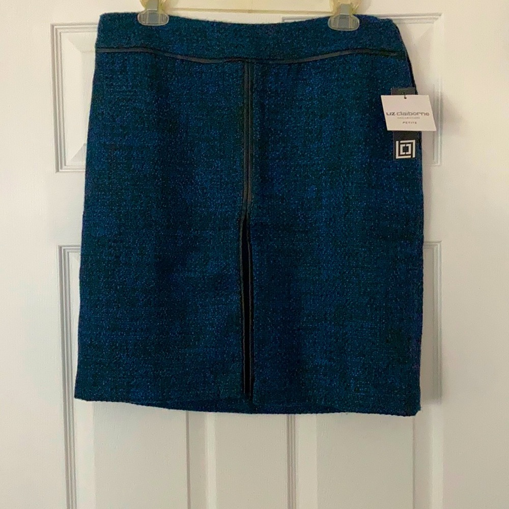 Pencil skirt